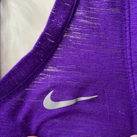 Nike Dri-fit workout tank purple - Picture 3 of 5
